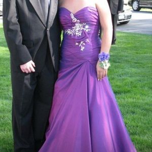 Beautiful worn once prom dress,